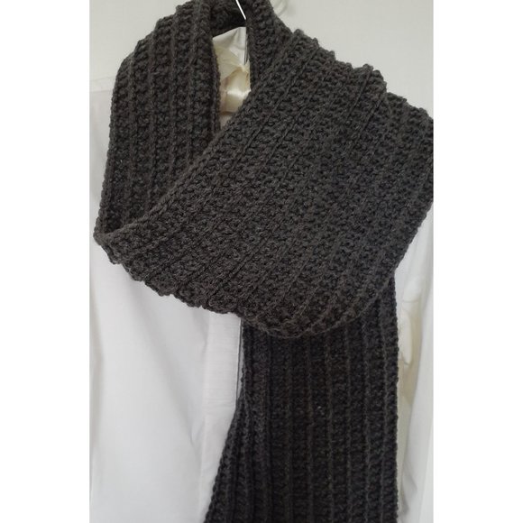 Silver gray acrylic shawl knitted - Picture 9 of 9